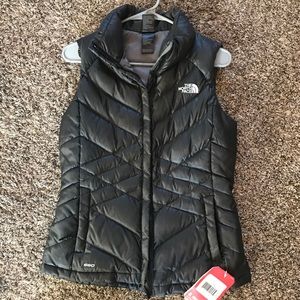 Northface vest - Charcoal